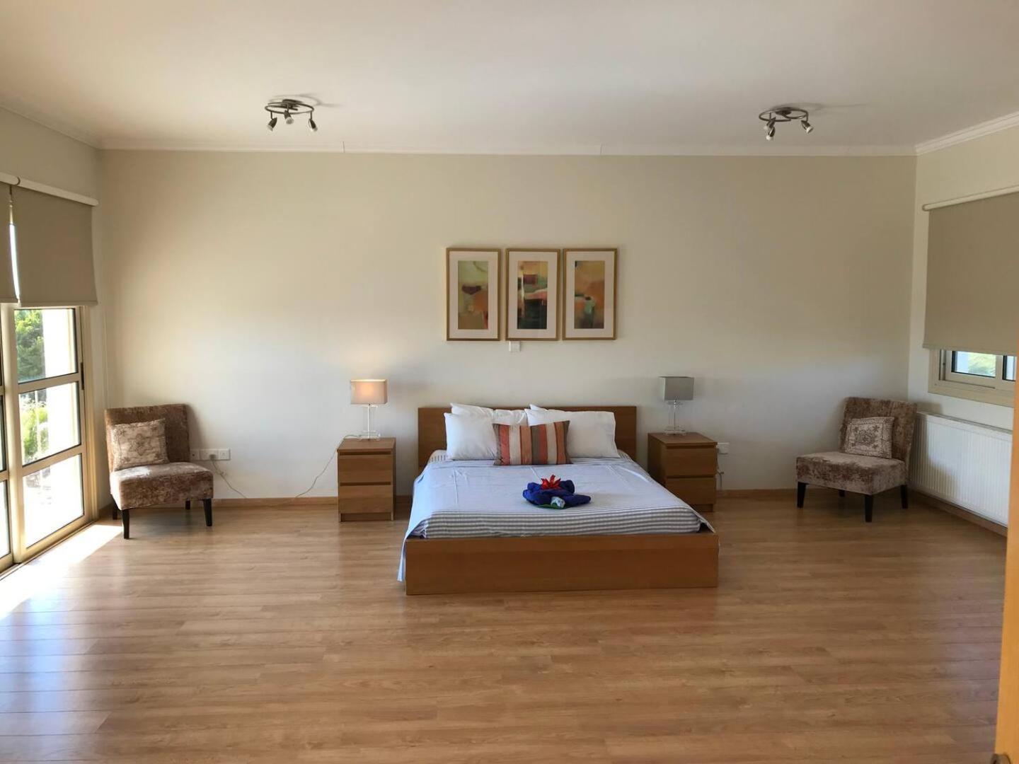 Orchard Blossom Private Villa With Pool Phrenaros Extérieur photo