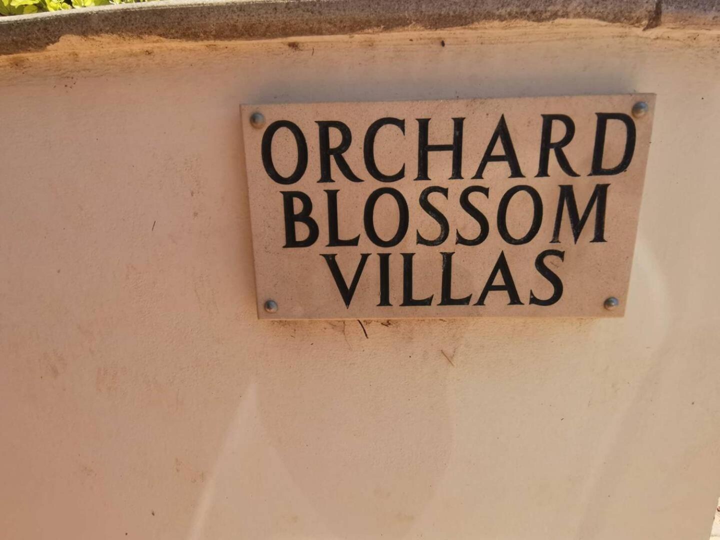 Orchard Blossom Private Villa With Pool Phrenaros Extérieur photo